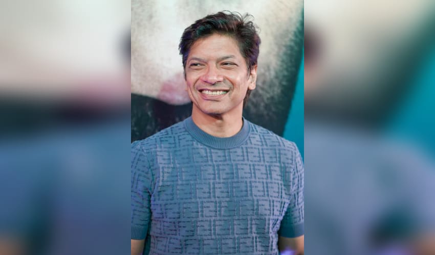 Shaan remembers KK on his 58th birth anniversary during Nepal live concert