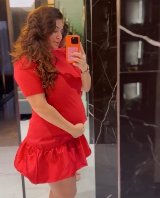 Shivaleeka Oberoi comes out in support of Katrina Kaif after actress gets body-shamed post pregnancy