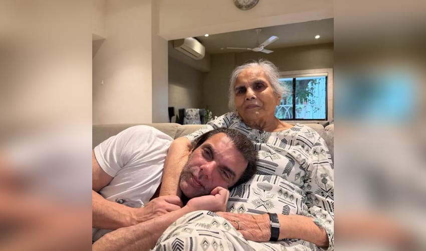 Sohail Khan shares an adorable moment with mother Salma Khan, calls her ‘The strongest’