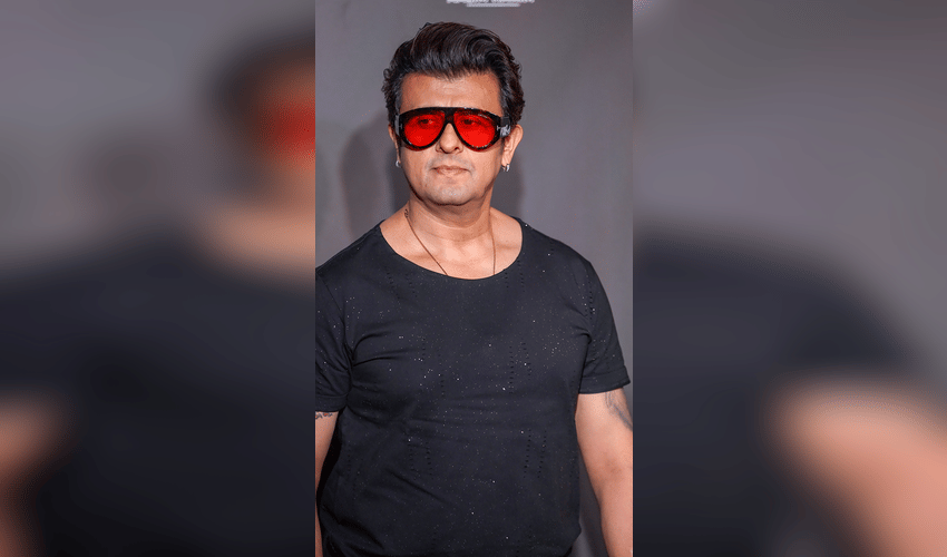 Sonu Nigam reveals if he uses auto-tune during recordings