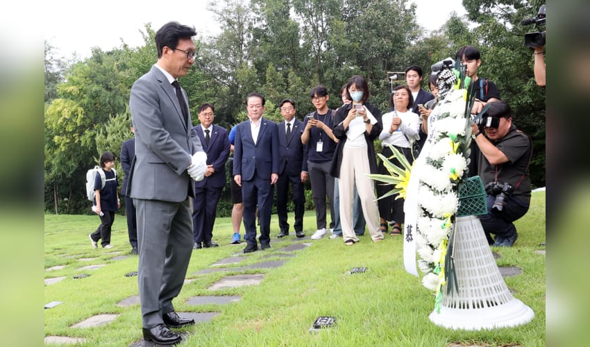 South Korea: New ruling party leader steps up unity drive amid factional tensions