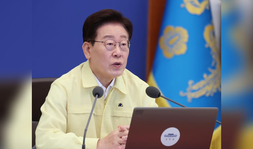 South Korean Prez 'respects' Trump's decision to promote dialogue with North Korea through scaled-back military exercises