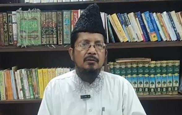 'SP chief Akhilesh, other secular party leaders instilling fear among Muslims': Maulana Shahabuddin