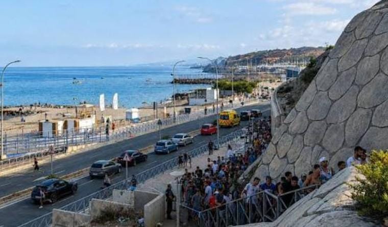 Spain to impose temporary border checks on arrivals from Italy