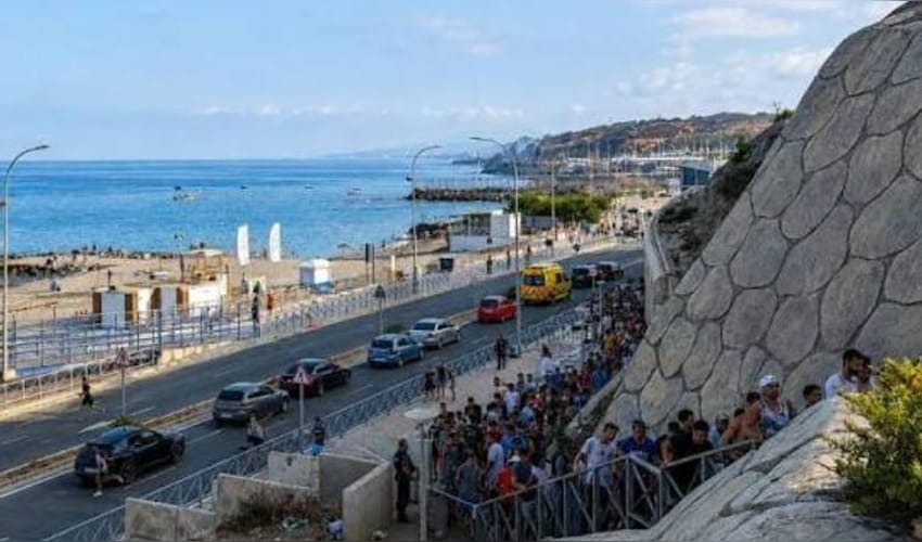 Spain to impose temporary border checks on arrivals from Italy