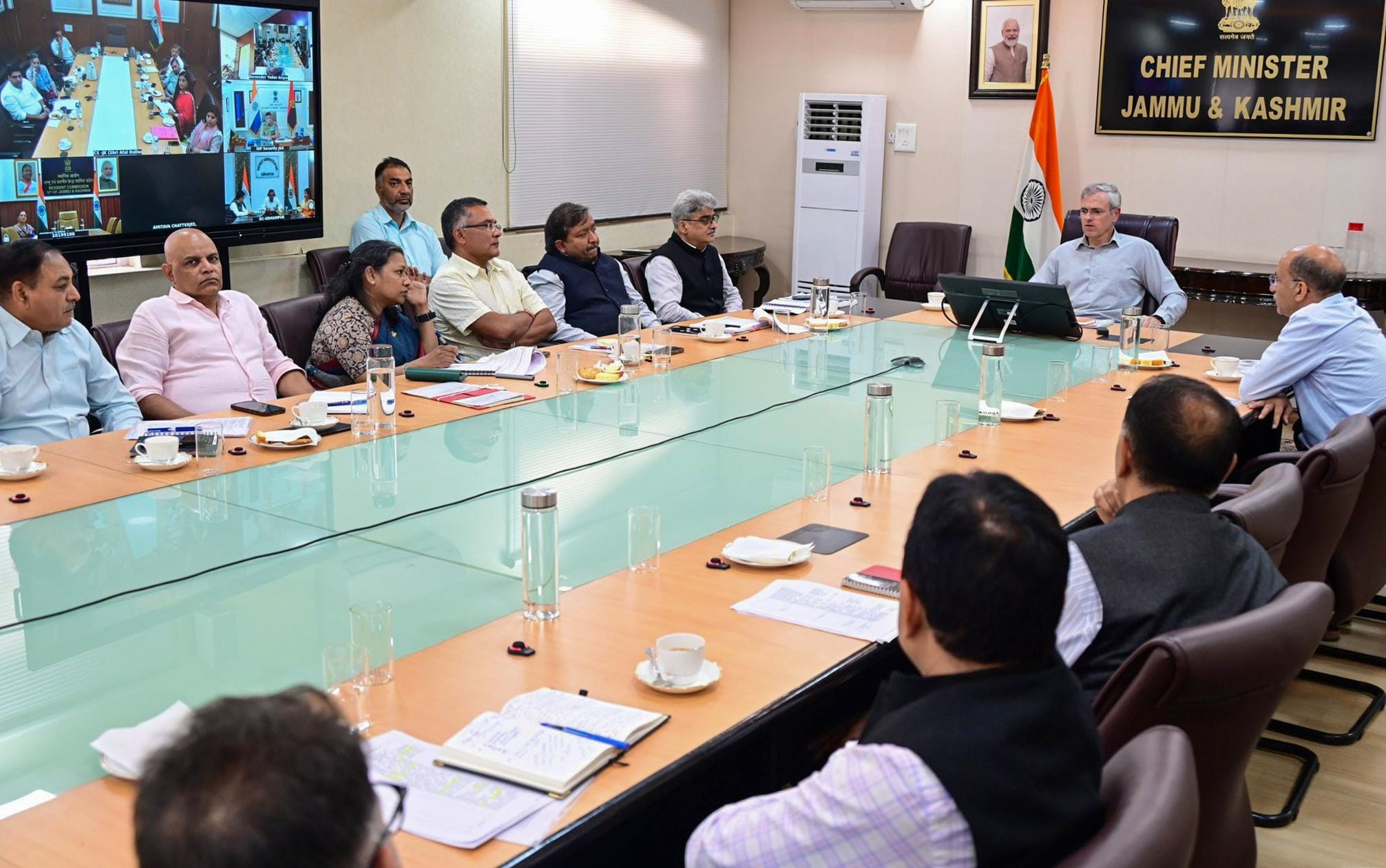 Srinagar: J&K CM chairs review meeting on IFFJK 2026