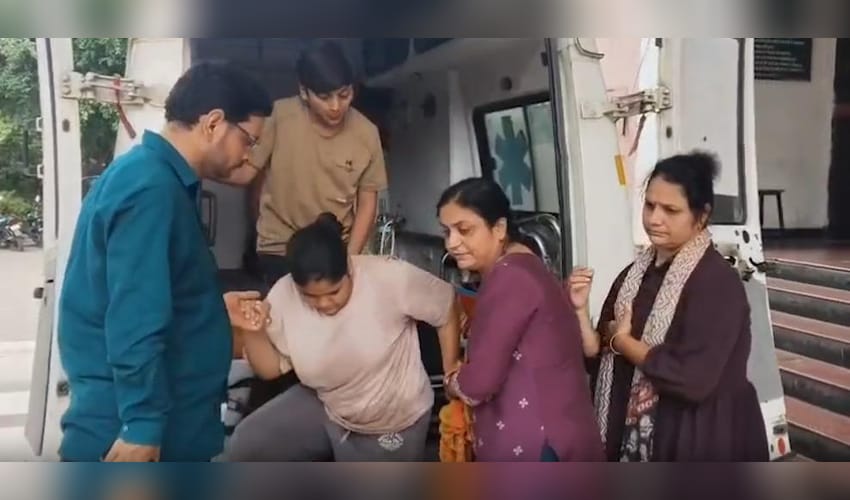 Stampede-like situation at Nagchandreshwar Temple in MP's Ujjain, 3 injured