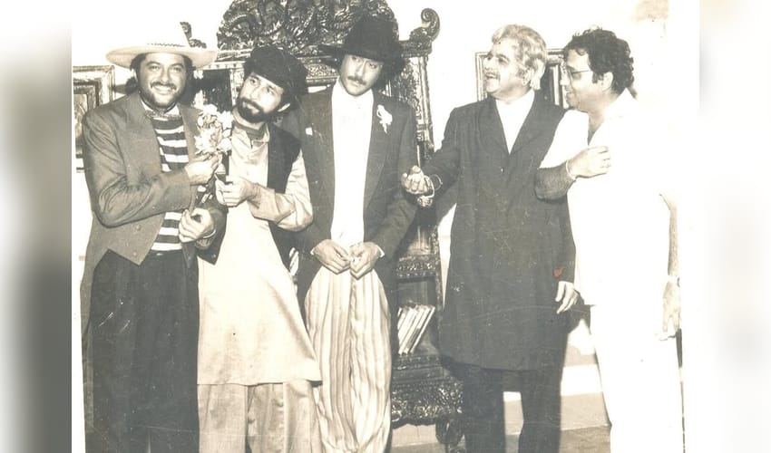 Subhash Ghai shares rare BTS moments from the sets of Dilip Kumar - Nutan starrer 'Karma' on it's 40th anniversary