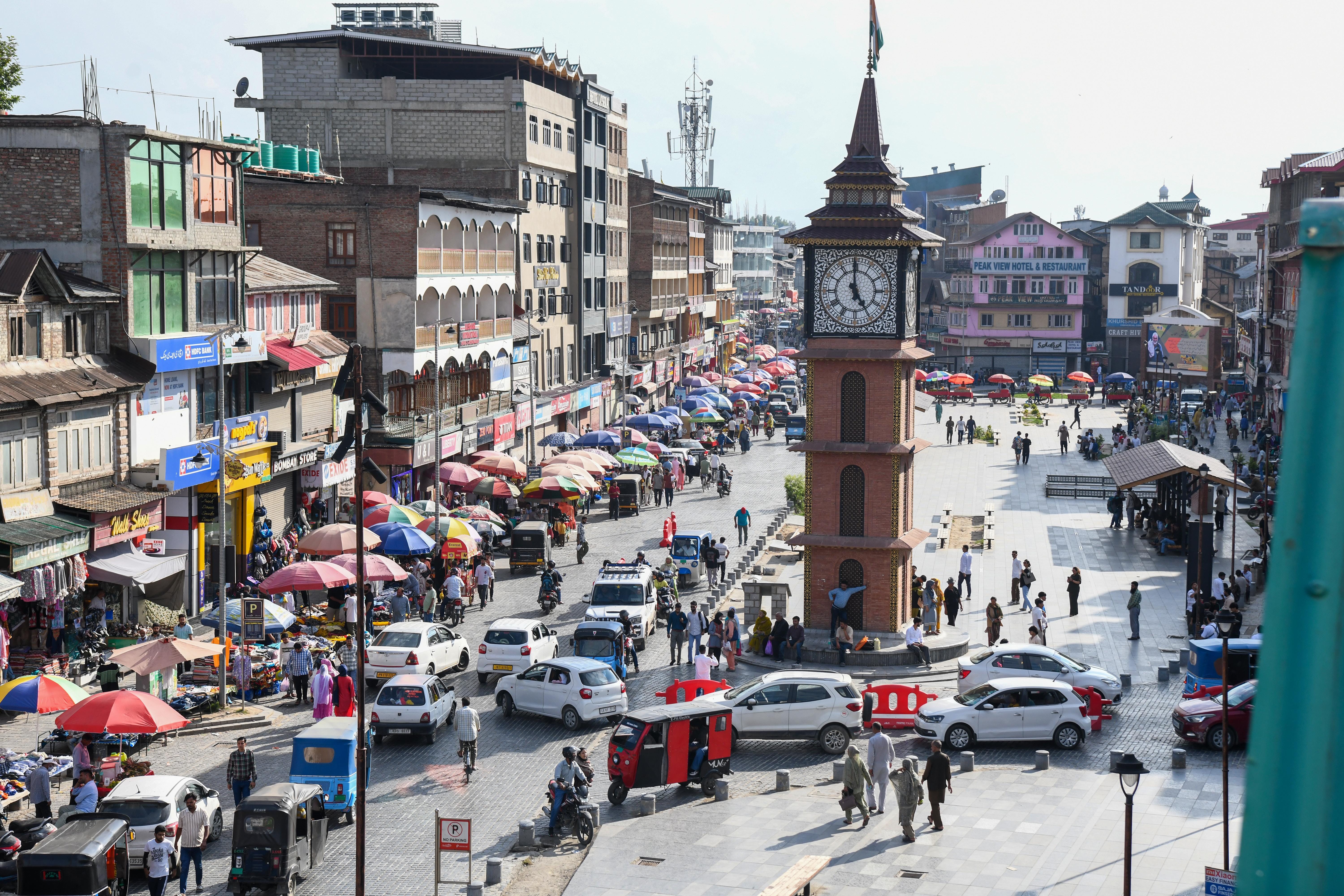 Summer Rush at Srinagar's Lal Chowk