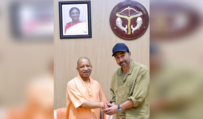 Sunny Deol meets UP CM Yogi Adityanath