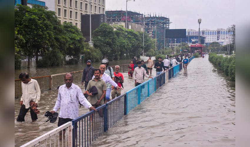 Surat: Waterlogging after heavy rainfall