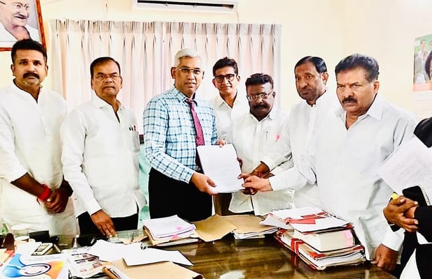 Telangana: BRS complains to Lokayukta over land allotment linked to CM’s brother (Photo: IANS)