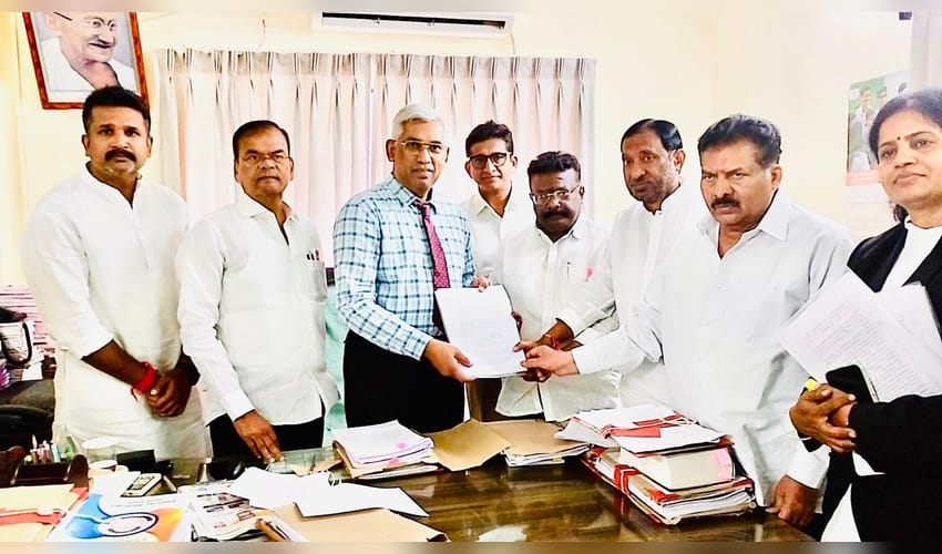 Telangana: BRS complains to Lokayukta over land allotment linked to CM’s brother (Photo: IANS)