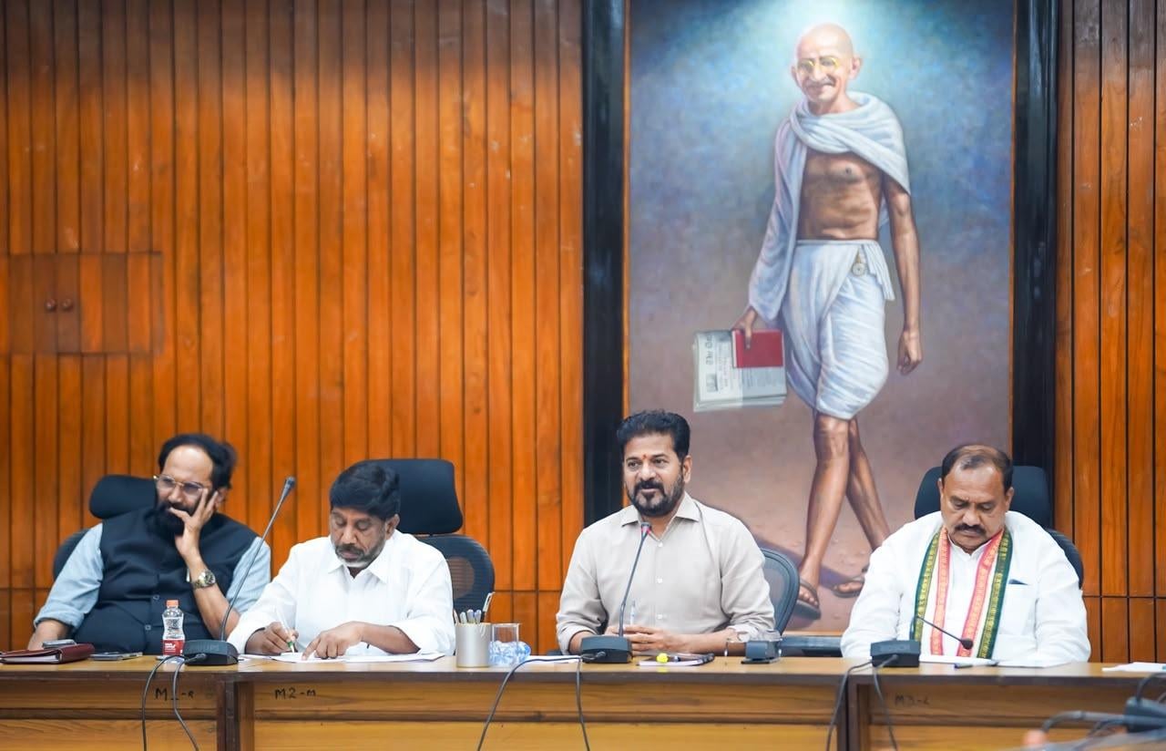 Telangana CM urges Congress legislators to counter ‘BRS conspiracy’ 