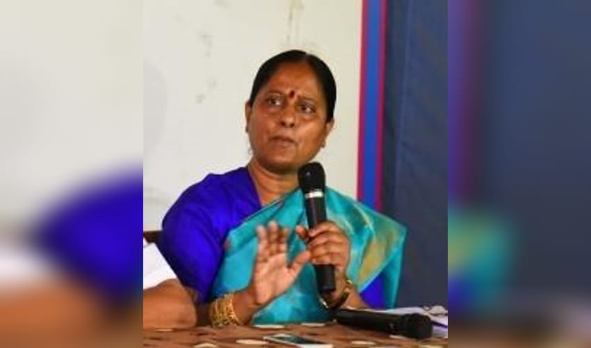 Telangana minister embarrassed over daughter’s outbursts against CM