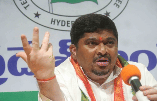Telangana transport minister appeals to autorickshaw drivers to withdraw strike call