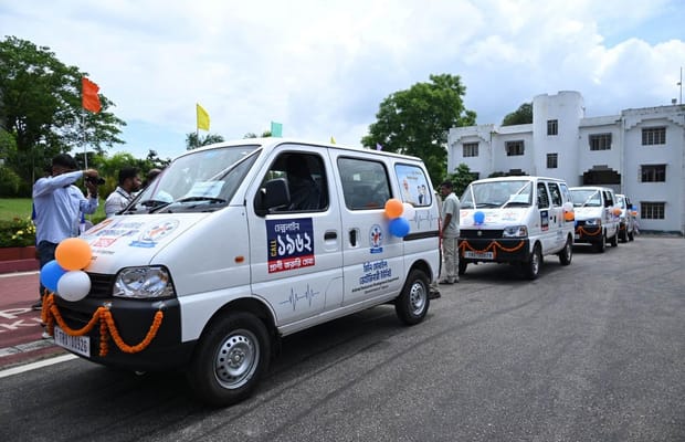 Tripura govt launches 50 mini mobile veterinary units for doorstep care (Photo: IANS)