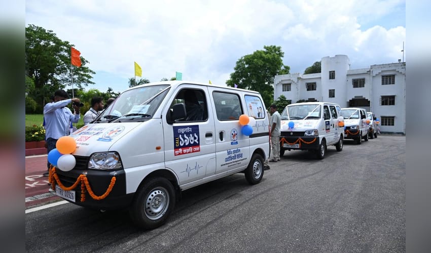 Tripura govt launches 50 mini mobile veterinary units for doorstep care (Photo: IANS)