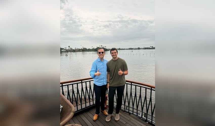 Trump’s son-in-law takes a rainy ride on a houseboat in Alappuzha