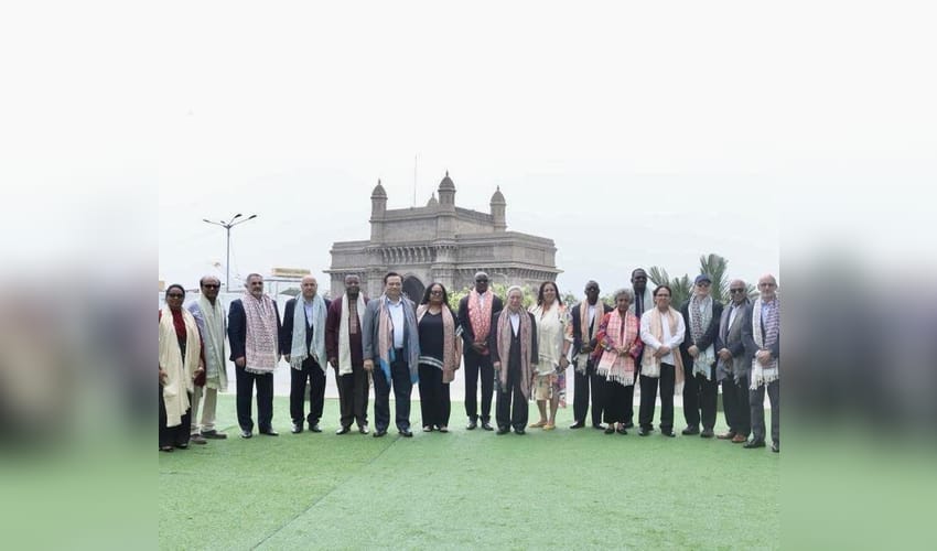 UN Permanent representatives from 17 countries celebrate India’s rich handloom heritage
