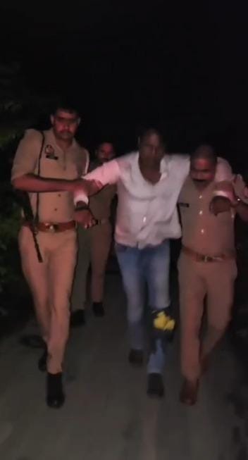UP: Criminal injured in police encounter in Jaunpur; accomplice also arrested