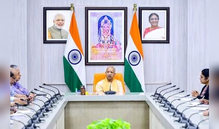 UP govt transfers 17 IAS Officers in major late-night administrative reshuffle