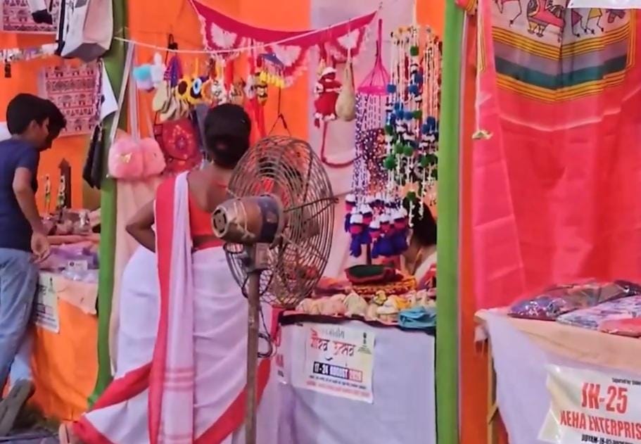 UP: Women entrepreneurs make a mark, 5 firms formed under SHGs cross ₹5,700 crore in business (Photo: IANS)