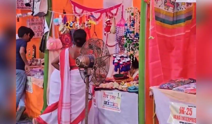 UP: Women entrepreneurs make a mark, 5 firms formed under SHGs cross ₹5,700 crore in business (Photo: IANS)
