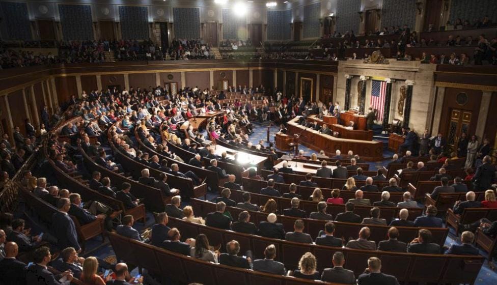 US birthright citizenship debate puts visa families in focus
