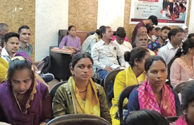 Uttarakhand: PM Vishwakarma Yojana beneficiaries in Chamoli get training in marketing and AI