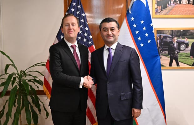 Uzbekistan’s Foreign Minister holds discussions with US Ambassador Gor
