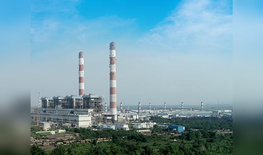 Vedanta Power slips into Rs 423-crore loss in Q1