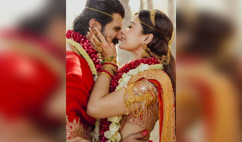 Vijay Deverakonda gives photo credit to Rashmika Mandanna, she teases if he did it to avoid her ‘puppy eyes’