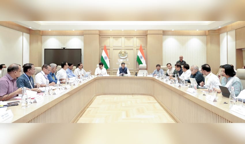 Villages dependent on water tankers in last five years to get priority under Jalyukt Shivar 3.0: Maha CM