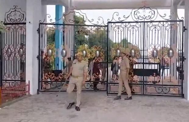 'Vindictive politics': SP hits out at BJP over ED raids on Azam Khan-linked locations