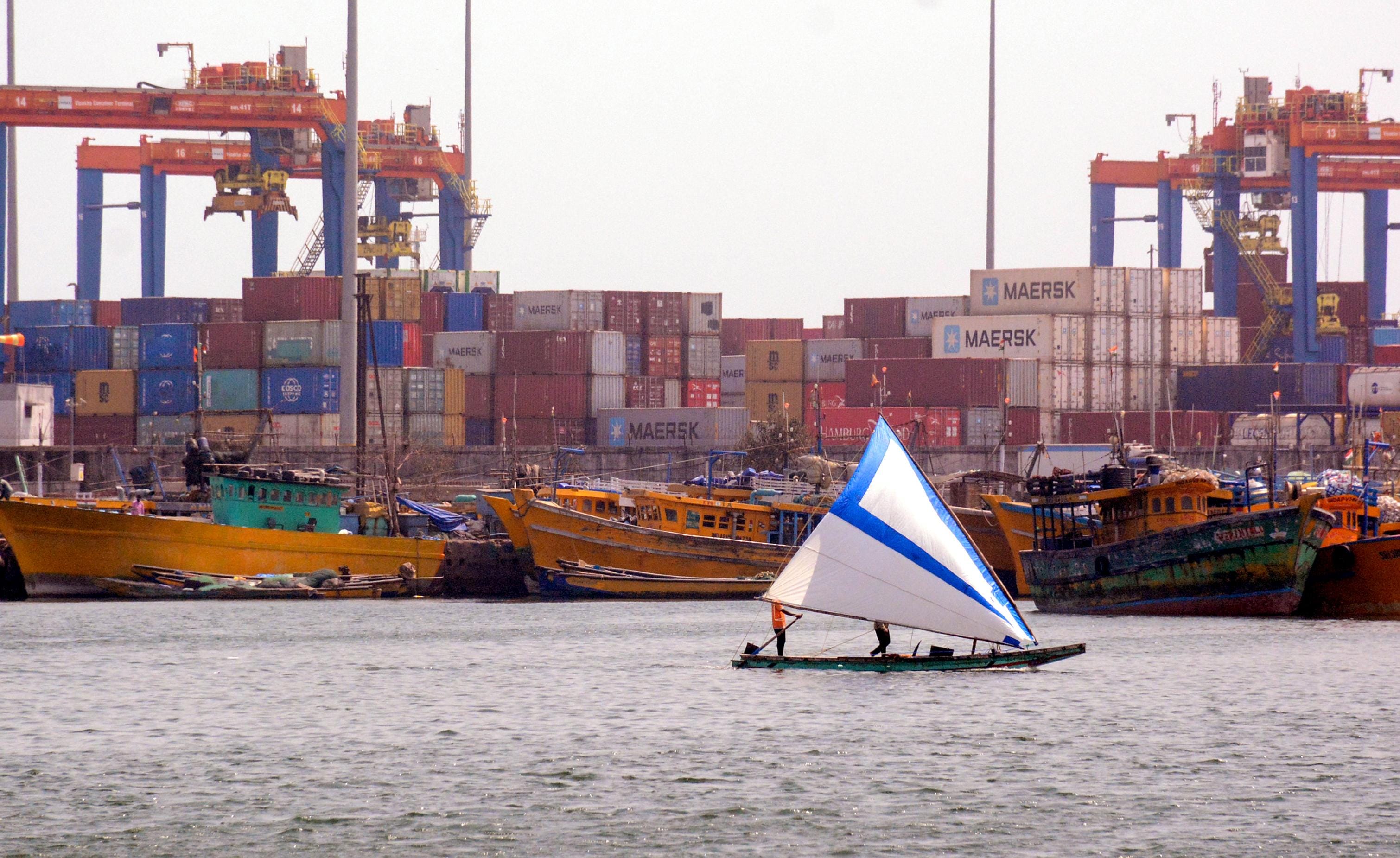 Visakhapatnam: Container backlog at Visakha terminal