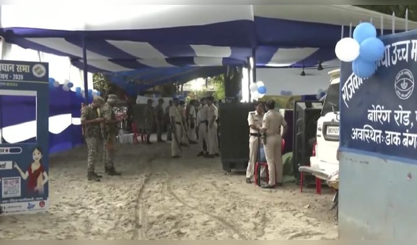 Voting begins for bypolls in Bankipur, Datia and Manjalpur amid tight security
