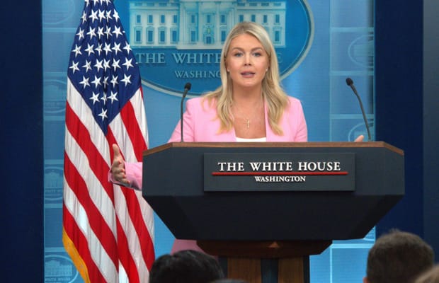 Washington, D.C.: Karoline Leavitt addresses press briefing