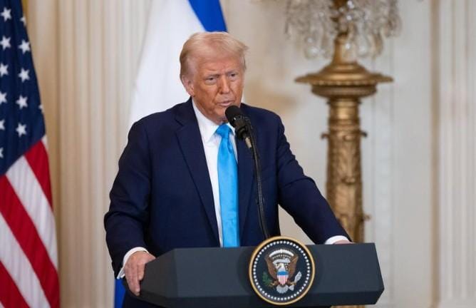We're number one; should pay lowest: Trump opposes possible US rate increase