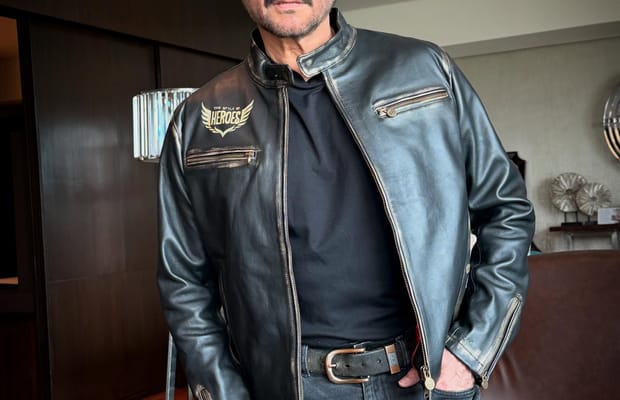 When Annu Kapoor mistakenly received Anil Kapoor’s cheque for his work