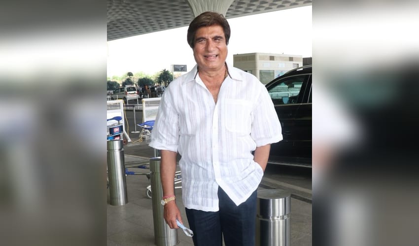 When Raj Babbar escaped dancing during the shoot of 'Hum Paanch'