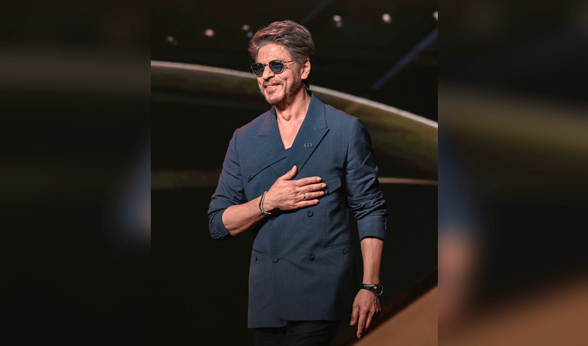 When SRK revealed the reason behind him not going to Kashmir for the longest time