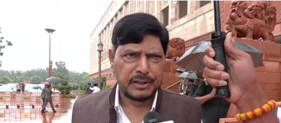 Wrong to label entire community: BJP, RJD slam Maulana Rashidi for 'Kanwariya's terrorist' remark 