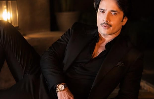 Zaan Khan on how social media influences relationships and emotions