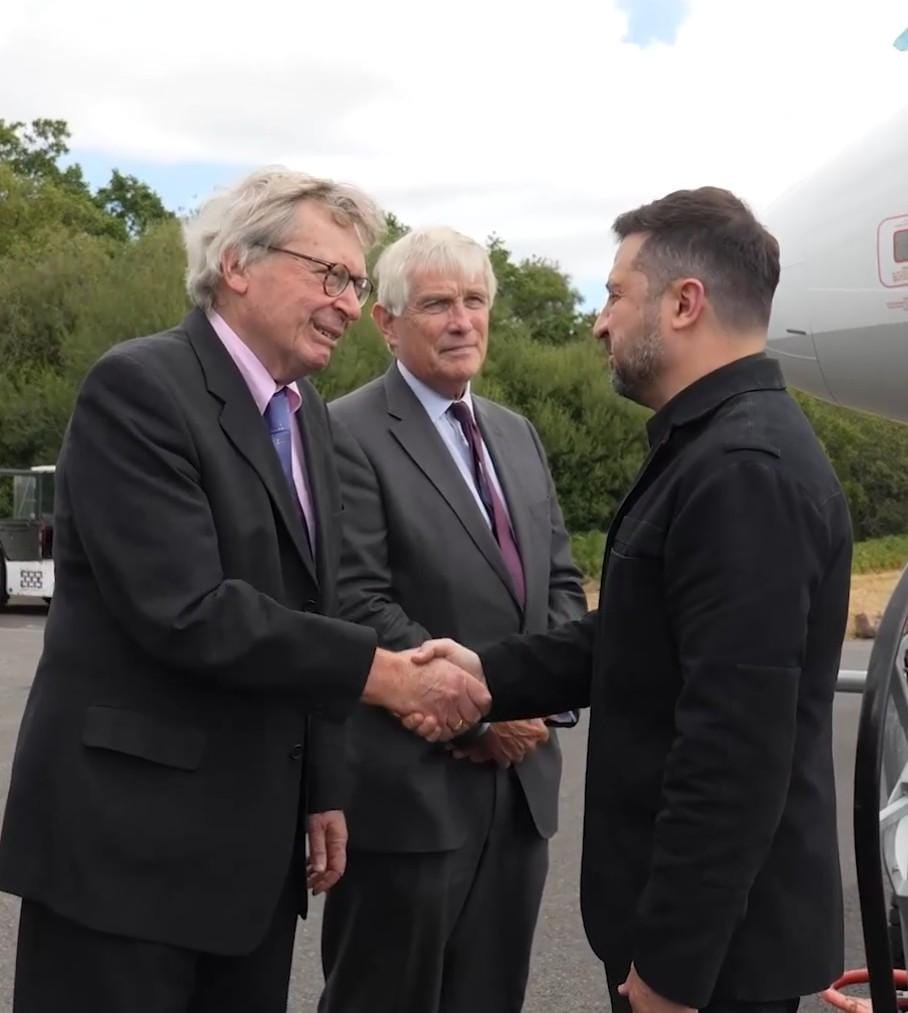 Zelensky arrives in UK to meet new PM, Andy Burnham